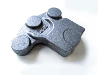 エンジンブラケット